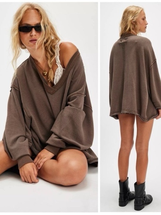 We The Free Tops - We The Free Venice V-Neck Sweater XL (NWOT)